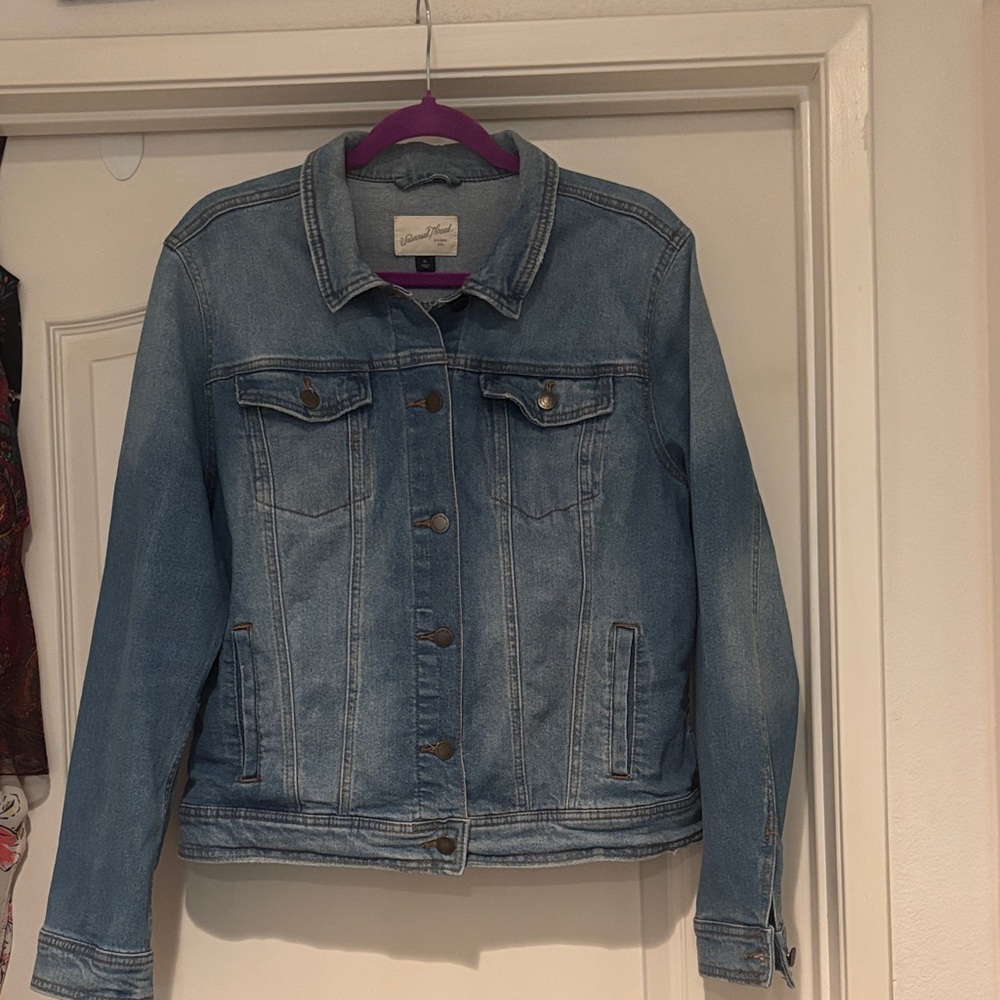 Universal Thread Light Blue Denim Jacket